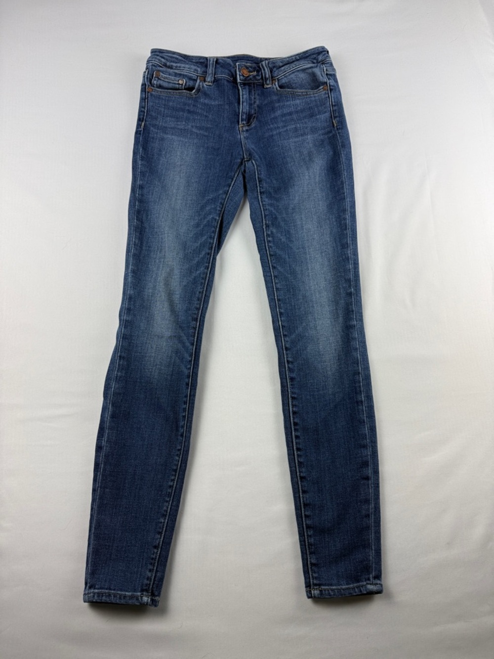 Vince Camuto “Two by Vince Camuto” Skinny Jeans – Size 25 (Y2K Vintage)